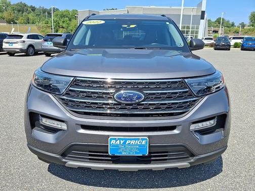 CARBONIZED GRAY METALLIC 2022 Ford Explorer XLT