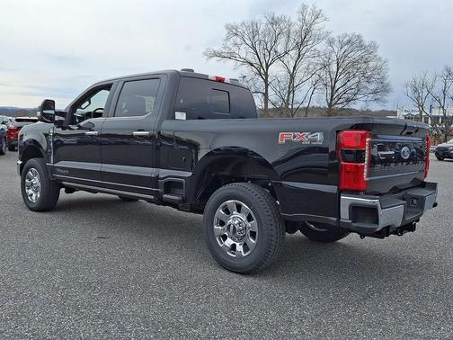 Agate Black Metallic 2026 Ford F-350 Lariat
