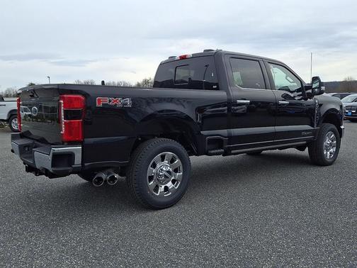 Agate Black Metallic 2026 Ford F-350 Lariat