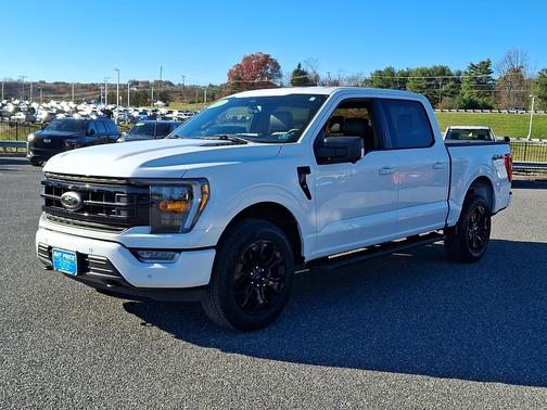 Oxford White 2023 Ford F-150 XLT