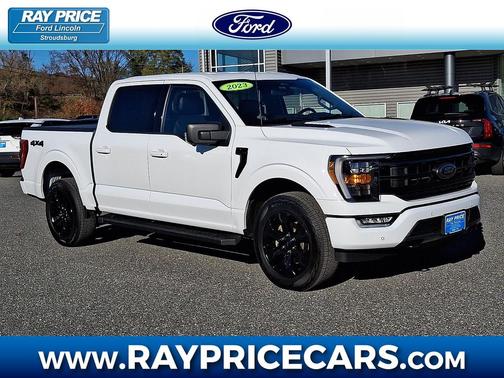 Oxford White 2023 Ford F-150 XLT