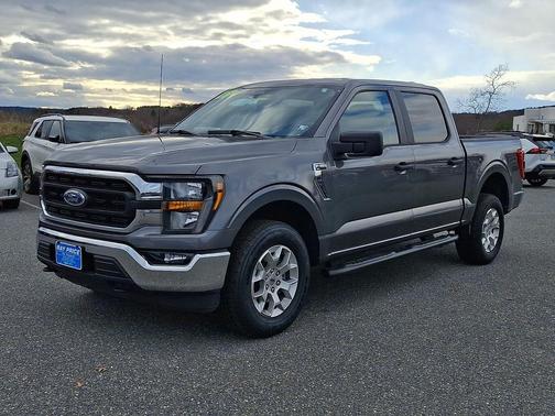 Carbonized Gray Metallic 2023 Ford F-150 XLT