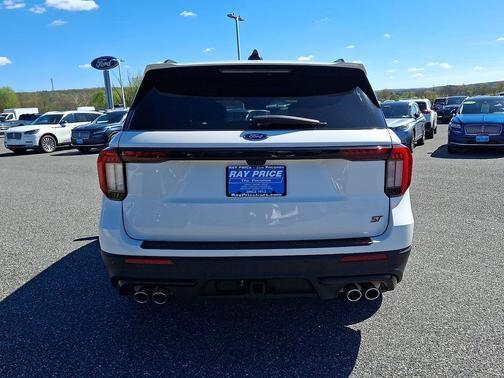 Star White Metallic Tri-Coat 2025 Ford Explorer ST