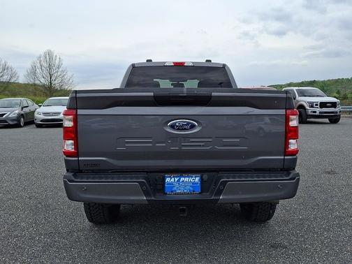 CARBONIZED GRAY METALLIC 2023 Ford F-150 XL