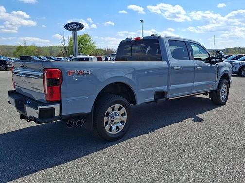 GLACIER GRAY 2024 Ford F-350 KING RANCH