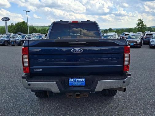 Blue Jeans Metallic 2020 Ford F-250 Lariat