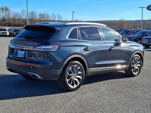 Flight Blue Metallic Clearcoat 2023 Lincoln Nautilus Reserve