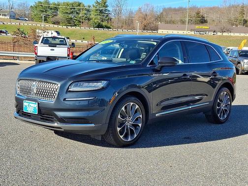 Flight Blue Metallic Clearcoat 2023 Lincoln Nautilus Reserve