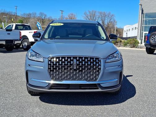 Whisper Blue Metallic Clearcoat 2025 Lincoln Corsair Reserve