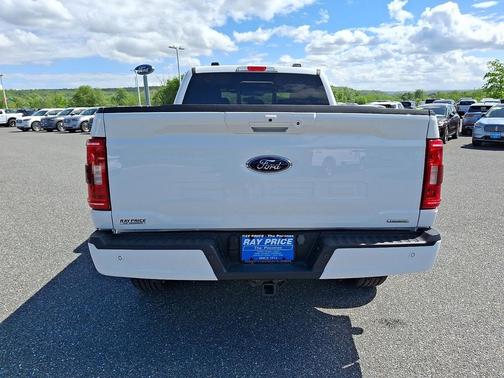 Oxford White 2023 Ford F-150 XLT