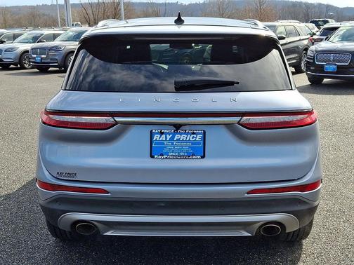 Elite Blue Metallic Clearcoat 2022 Lincoln Corsair Standard