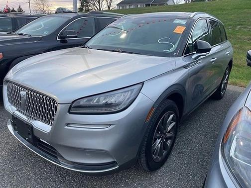 Silver Radiance Metallic Clearcoat 2022 Lincoln Corsair Standard