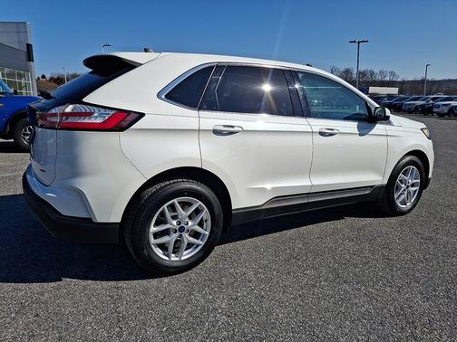 STAR WHITE 2022 Ford Edge SEL