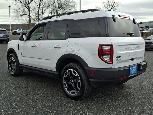 Oxford White 2023 Ford Bronco Sport Outer Banks