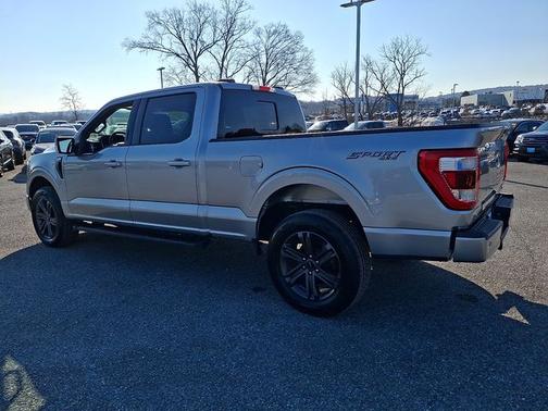ICONIC SILVER METALLIC 2023 Ford F-150 LARIAT