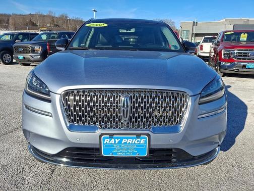 Elite Blue Metallic Clearcoat 2022 Lincoln Corsair Reserve