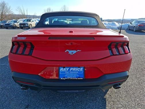 2025 Ford Mustang ECOBOOST PREMIUM