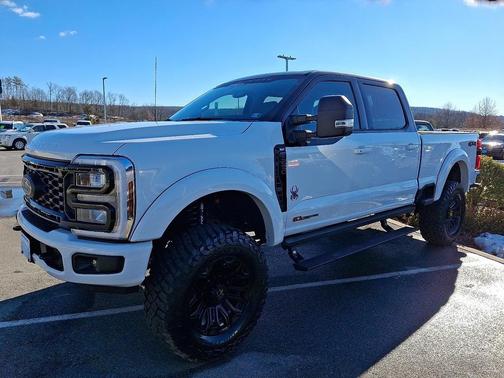 Oxford White 2026 Ford F-250 XLT