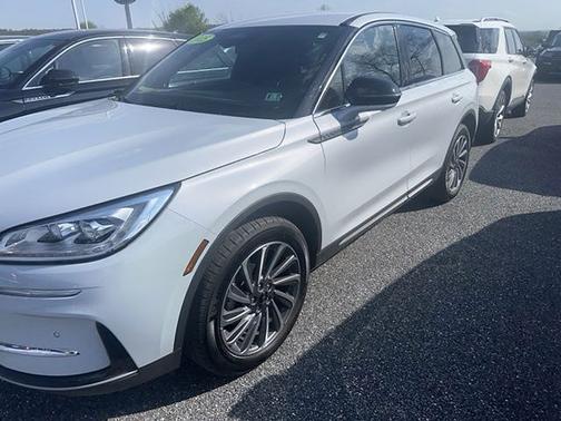 CRYSTAL WHITE MET CC 2025 Lincoln Corsair RESERVE