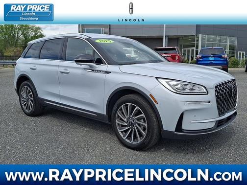 CRYSTAL WHITE MET CC 2025 Lincoln Corsair RESERVE