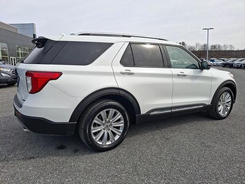 STAR WHITE MET TRI-COAT 2022 Ford Explorer LIMITED