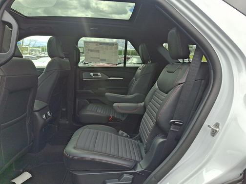 Space White Metallic 2026 Ford Explorer ST-Line