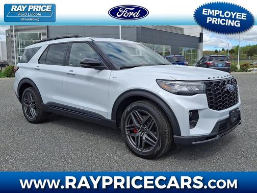 Space White Metallic 2026 Ford Explorer ST-Line