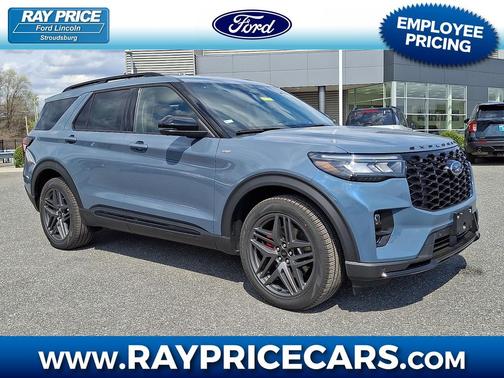 Vapor Blue Metallic 2026 Ford Explorer ST-Line