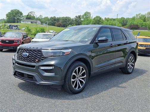 2021 Ford Explorer ST