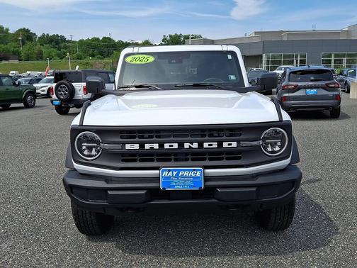 Oxford White 2025 Ford Bronco Big Bend