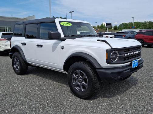Oxford White 2025 Ford Bronco Big Bend