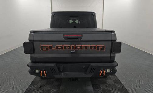 2021 Jeep Gladiator Willys Pickup 4D 5 ft