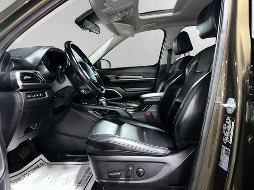 2022 Kia Telluride S Sport Utility 4D