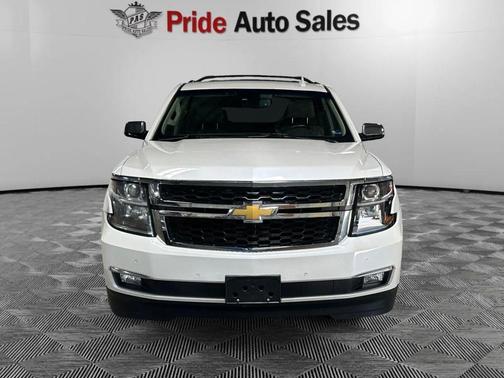 Iridescent Pearl Tricoat 2017 Chevrolet Tahoe Premier