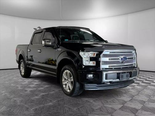 2017 Ford F-150 Platinum Pickup 4D 5 1/2 ft