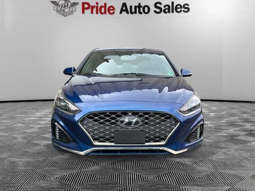 Lakeside Blue 2018 Hyundai SONATA Limited 2.0T