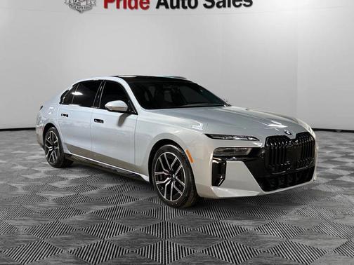 2023 BMW 760 760i xDrive Sedan 4D