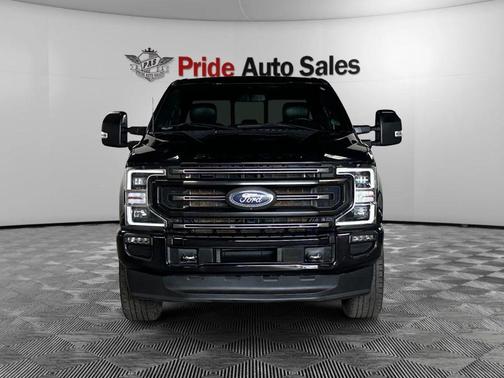 2022 Ford F-250 Platinum Pickup 4D 6 3/4 ft