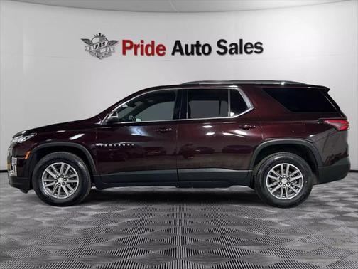 2022 Chevrolet Traverse LT Leather