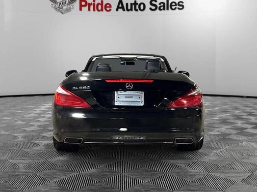 2013 Mercedes-Benz SL-Class SL 550