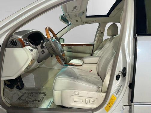 2002 Lexus LS 430 Base