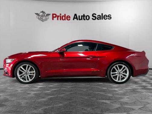 2017 Ford Mustang EcoBoost Premium