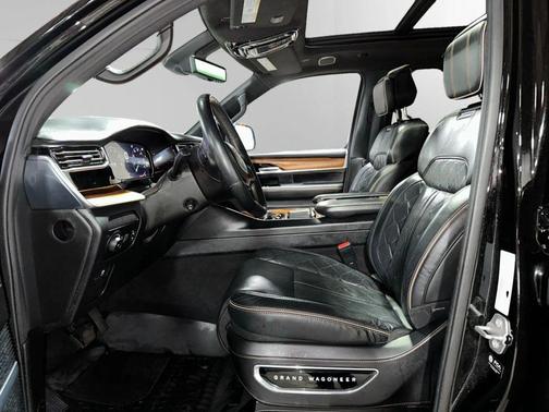 2022 Jeep Grand Wagoneer Series III Sport Utility 4D