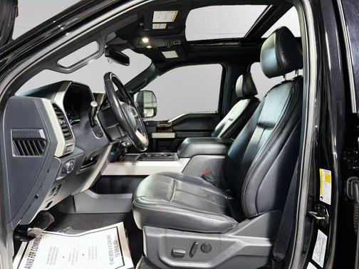 2022 Ford F-450 Lariat Pickup 4D 8 ft