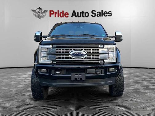 2017 Ford F-450 Platinum Pickup 4D 8 ft
