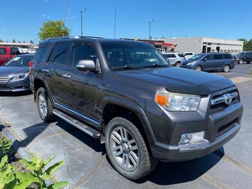 Photo 1 of 26 of 2012 Toyota 4Runner Limited