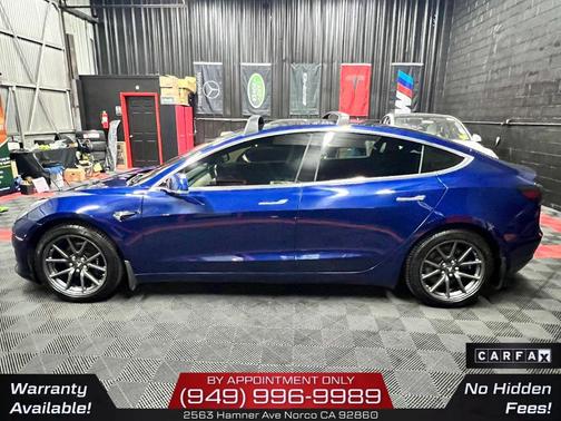 Deep Blue Metallic 2018 Tesla Model 3 Long Range