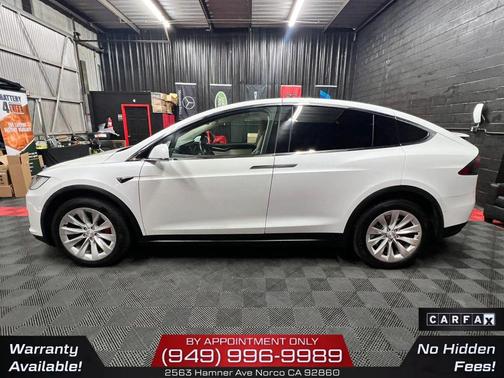 Pearl White Multi-Coat 2018 Tesla Model X P100D