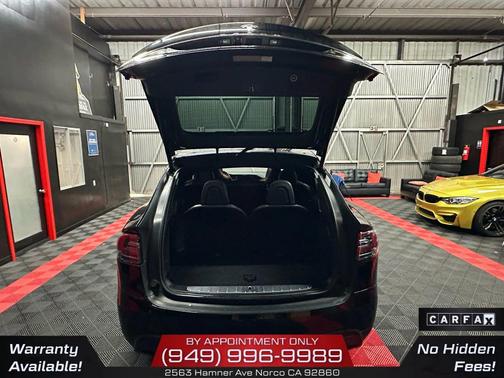 2018 Tesla Model X 75D Sport Utility 4D