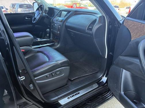 2015 INFINITI QX80 Base